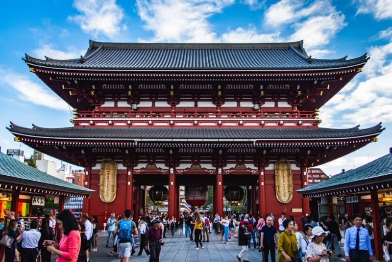 インバウンド人気観光地ランキング23位「浅草寺」の人気の理由・インバウンド対策とは