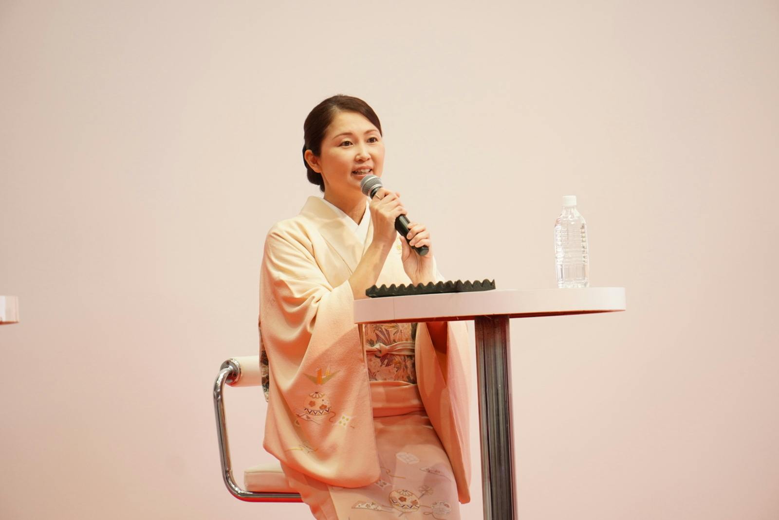 清流山水花あゆの里（株式会社鮎里ホテル）取締役運営統括 兼 女将 有村 友美氏