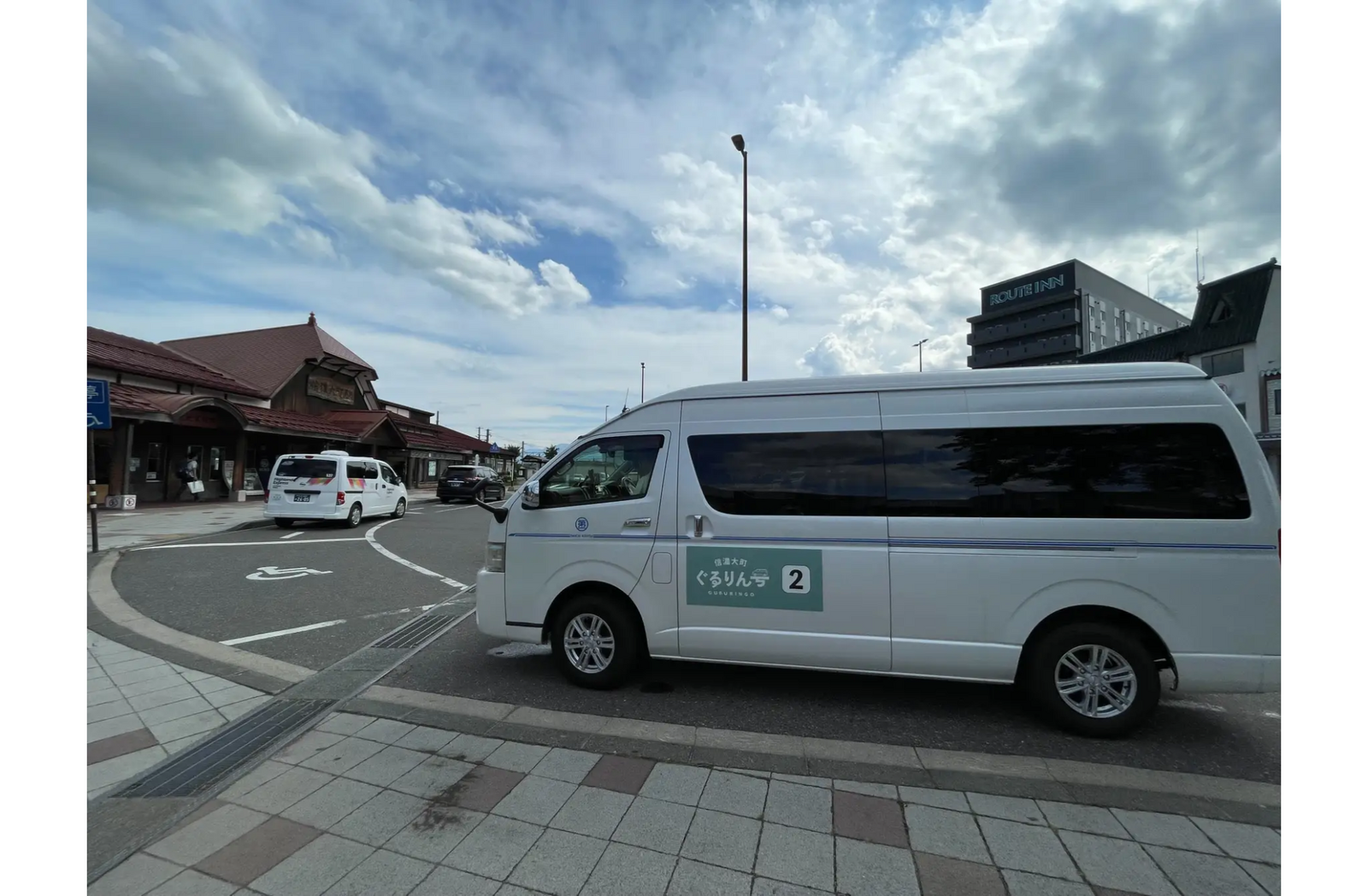 ▲観光周遊バス「ぐるりん号」：SWAT Mobility Japan株式会社 プレスリリースより