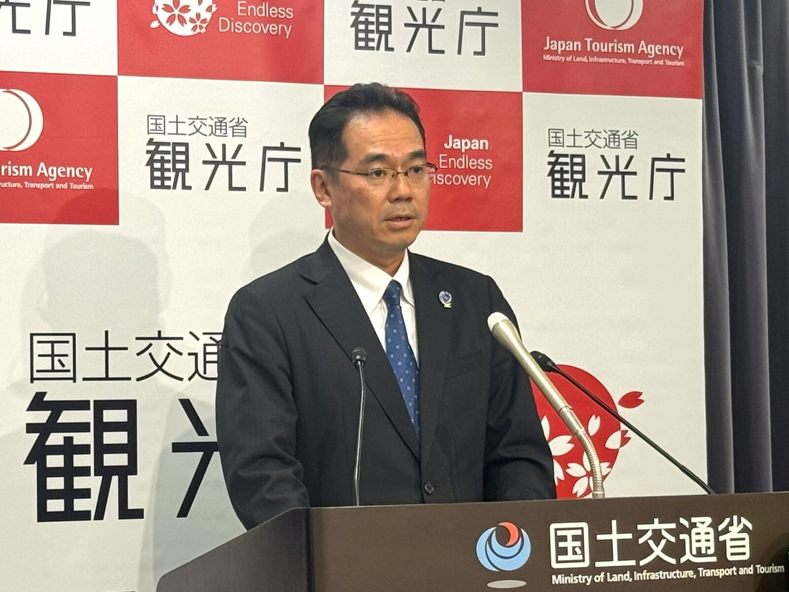 ▲観光庁の村田茂樹長官 定例会見:訪日ラボ撮影 ▲観光庁の村田茂樹長官 定例会見:訪日ラボ撮影