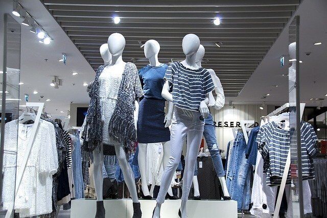 日本百貨店協会の免税店売上高・来店動向