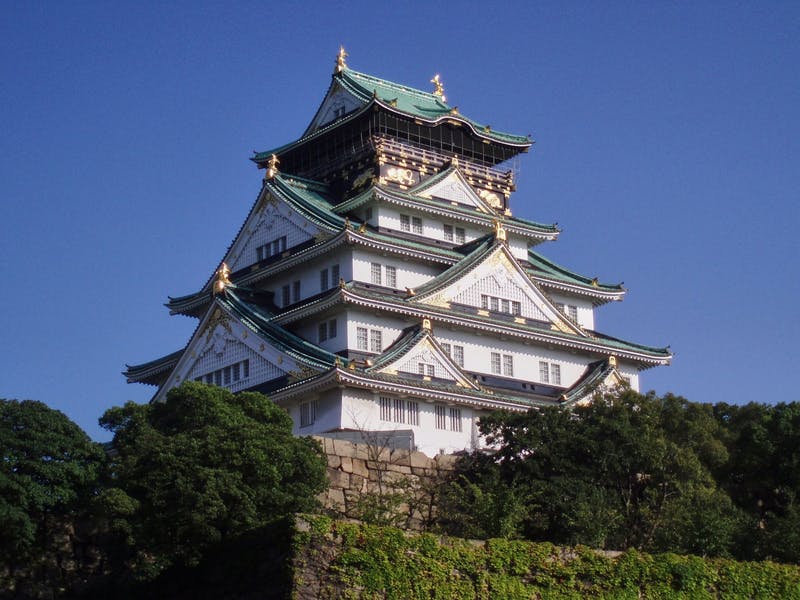 年間255万人が来館 大阪城天守閣は Usenおもてなしキャスト 導入で 増加する外国人にも よりスムーズに情報を届けることが 訪日ラボ