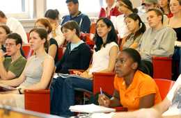 国内に21万人いる留学生がターゲットに！？ホームステイに特化した民泊サイトHomestay.com（ホームステイコム）とは？