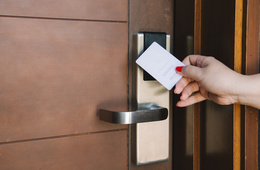 「宿泊施設の観光DX」11例、観光庁が実証事業の成果公表