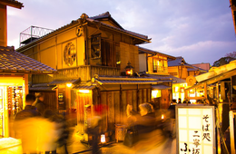 京都、宿泊者の外国人比率「急拡大」3年半ぶり50%超え