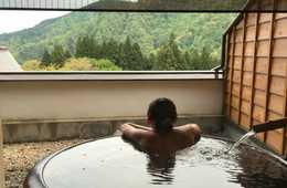 前年比21.4％増 好調なインバウンド誘致に成功した鹿児島・宮崎：キーワードは自然、食、温泉への期待と地震への不安…南九州（鹿児島・宮崎）に訪日外国人を誘致したい場合に知っておきたいことまとめ①