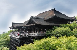 通訳サービスアプリOyraa（オイラ）、京都市内オーバーツーリズム対策の実証実験に活用