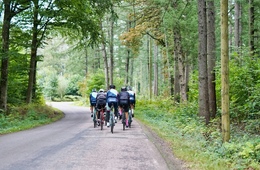 サイクルツーリズムとは？国が推進する理由やメリット、課題も解説