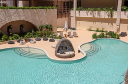 エクスペディアが2025年の旅行トレンドを発表　「第二の旅先」や「買い物旅行」など 