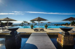 Booking.com、「日本で最も居心地の良い都市」10選を発表　自然豊かな場所・温泉地が人気