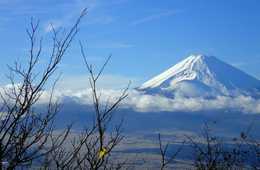 アメリカ人が秋に目指す日本の観光地No.1は箱根！増加を続ける箱根町の外国人観光客、宿泊者数は前年比122%の46万人*1！世界が注目！箱根の“本物”の魅力とは？！