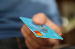 大丸松坂屋百貨店、インバウンド向け多通貨決済サービスを導入