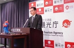 観光庁村田長官が就任後初会見、香港「予言」動向・宿泊予約トラブル問題・参事官新設などに言及