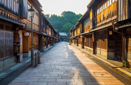 高付加価値旅行におけるガイドの役割とは？：2025年「インバウンド旅行振興フォーラム」