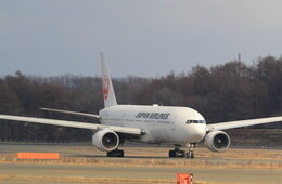 JAL、インバウンド需要を取り込み増収増益　純利益は前年同期比35.6％増