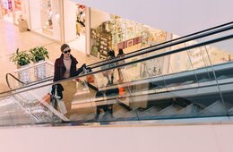 百貨店免税売上、10月として過去最高に　8か月ぶりプラス