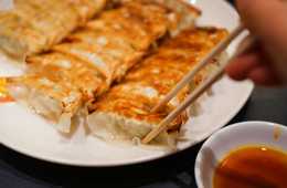 中国生まれ日本育ち『日式中華』である餃子やラーメンが中華圏で成功しにくい理由：餃子の王将の中国での失敗・台湾での成功から見えるインバウンド対策のヒントとは