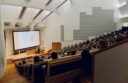 観光庁「コンベンションビューロー等のMICE誘致体制強化事業」の公募を開始 6/30まで