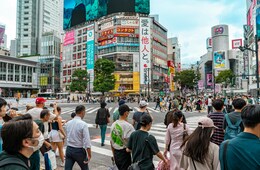 2025年の東京都、外国人来訪最多の街は渋谷に 半数以上がリピーター、86.8%が「満足」と回答