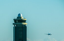 成田空港、滑走路新増設で施設・鉄道の機能強化へ 輸送力は1.8倍を目指す