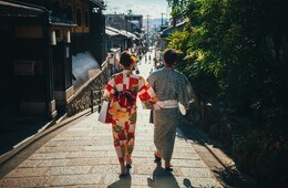 訪日客は安さよりも納得感ある体験に関心 韓国人は口コミ・体験談など第三者評価を重視する傾向に(デロイト調査)
