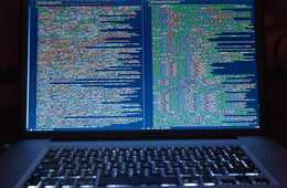 中国向けWEBサイトに”Facebookログイン認証”はご法度！中国向けに多言語サイトを作るなら知っておかなければならない「グレートファイアーウォール（金盾）」など翻訳・ローカライズの注意点をご紹介