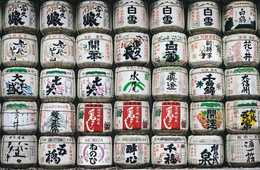 訪日客の8割が旅ナカで『日本酒を飲む』を経験 インバウンドで高い関心の日本酒を活用した 地方部でこそ活きる「日本酒酒蔵めぐりツアー」とは