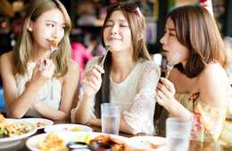 中国人の”食”の情報収集ツール「大衆点評」を解説！どんなサービス？日本でも使われている？東京のどんな店舗が載っている？