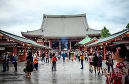 意外と多い 訪日客の10人に1人が神社仏閣の多言語表示に不満：観光地に訪日客呼びこむために知っておくべき多言語対応 4つのポイント