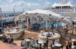 【通常のインバウンド消費のわずか1/3】クルーズ訪日客の消費実態明らかに：宿泊せず、飲食も船内で済ませるので、普通の観光客よりも消費はすくない傾向-観光庁 訪日外国人消費動向調査 2018年4-6月期より