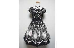 大阪の古着店が日本発のゴスロリ文化を「ZENMARKETPLACE」にて海外輸出