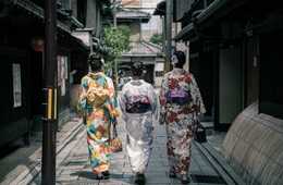 【京都】訪日外国人観光客に人気の観光スポットランキング｜2位は二条城、1位は？京都市観光調査