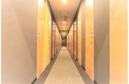 大阪心斎橋駅1分！ホテルとネットカフェを融合した「キャビNET」がオープン／大阪のホテル不足解消を支える施設として期待