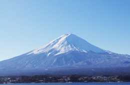 富士山で実施されているインバウンド対策事例：世界文化遺産登録で国内外から注目