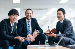 アットキャドがグロバール人材専門のWeb求人サービス「WOREC」を開設