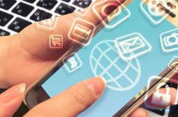 WeChatの危険性／個人情報や位置情報の流出を防ぐには？安全性確保のための対策