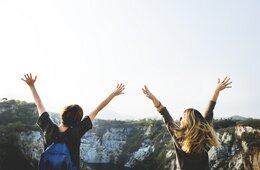 訪日外国人の平均滞在日数は9.1日！ 滞在日数が消費活動にどう影響する？