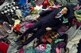 インバウンド最前線 銀座「オンリープレミオ東京 有楽町店」に リアルタイム通訳サービス「スマイルコール」導入