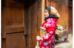 着物をフックにムスリム観光客を誘致せよ！ヒジャブ×着物のトータルコーディネートでムスリムインバウンドを誘致した事例