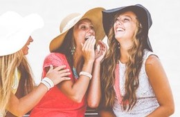 訪日フランス観光客が見るメディアとは？| 集客に効果のあるメディアの選び方・訪日旅行のトレンド