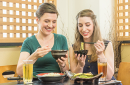 Yelp（イェルプ）とは？世界ユーザー1億人の口コミサイト・インバウンド集客の方法を解説