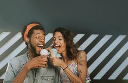 さびれた商店街を復活させるカギ、訪日外国人を呼び込め！中小企業庁の「商店街活性化・観光消費創出事業」を解説