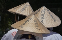 累計参加外国人は450名超！香川県でへんろ衣装をまとって歩く「第22回 外国人のための遍路体験」を実施