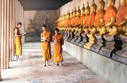 インドネシアの公用語のインドネシア語とは？英語の普及度・民族語・表記方法・挨拶・40万人に迫る訪日インドネシア人