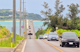 インバウンドのレンタカー利用に潜む危険！無保険×約4倍の事故率も、ついに始まる医療費未払いの解消