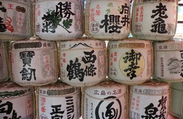 人手不足の酒蔵がインバウンド客を満足させられるワケ：ニーズを見極め専門ガイド養成も