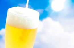 「セブン＆アイ」×「サッポロビール」北海道上富良野のホップ使用のビールを限定発売