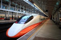 観光大国フランスの鉄道で日本語放送がある理由：国内交通機関の多言語対応がインバウンド集客を加速する