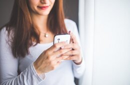 LINE Payとは | 使い方や特徴・加盟店のメリット・インバウンド効果について詳しく解説