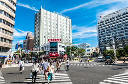 沖縄で買い物をするなら？人気のショッピングスポット8選・地域でのインバウンド対策を紹介